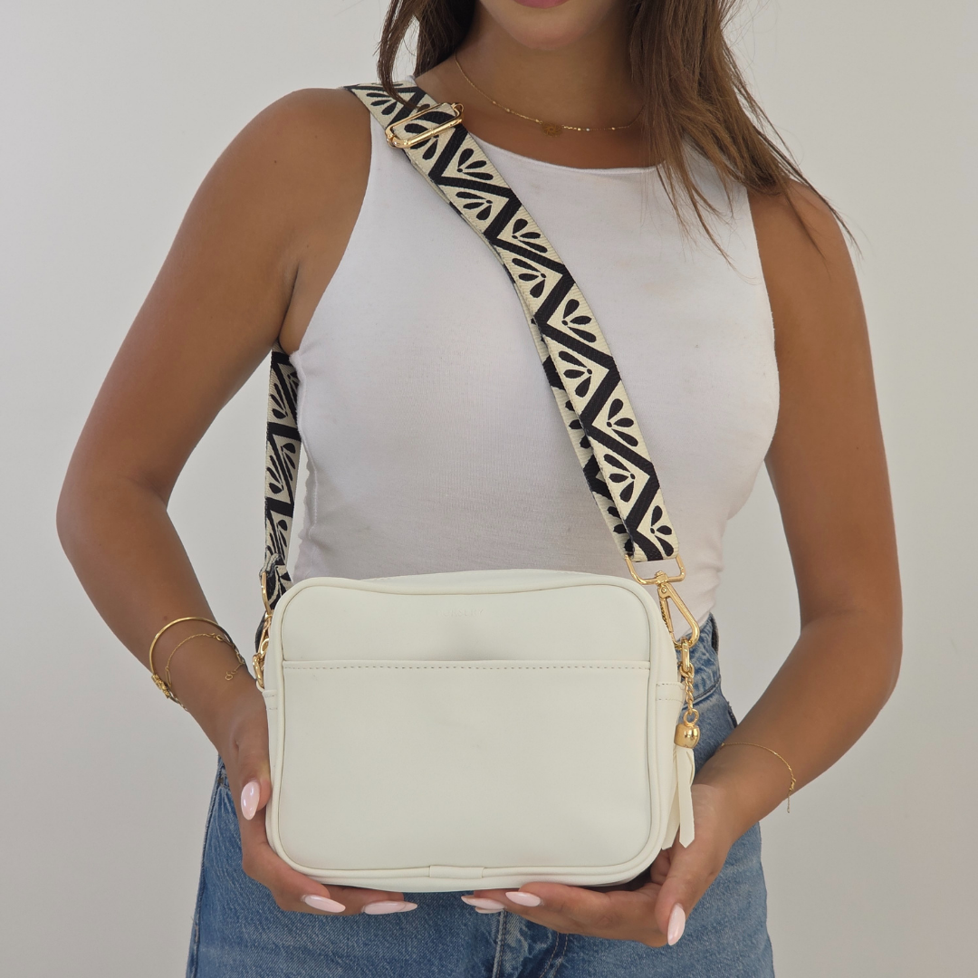 Pearl Pouch Cross-Urban Chevron