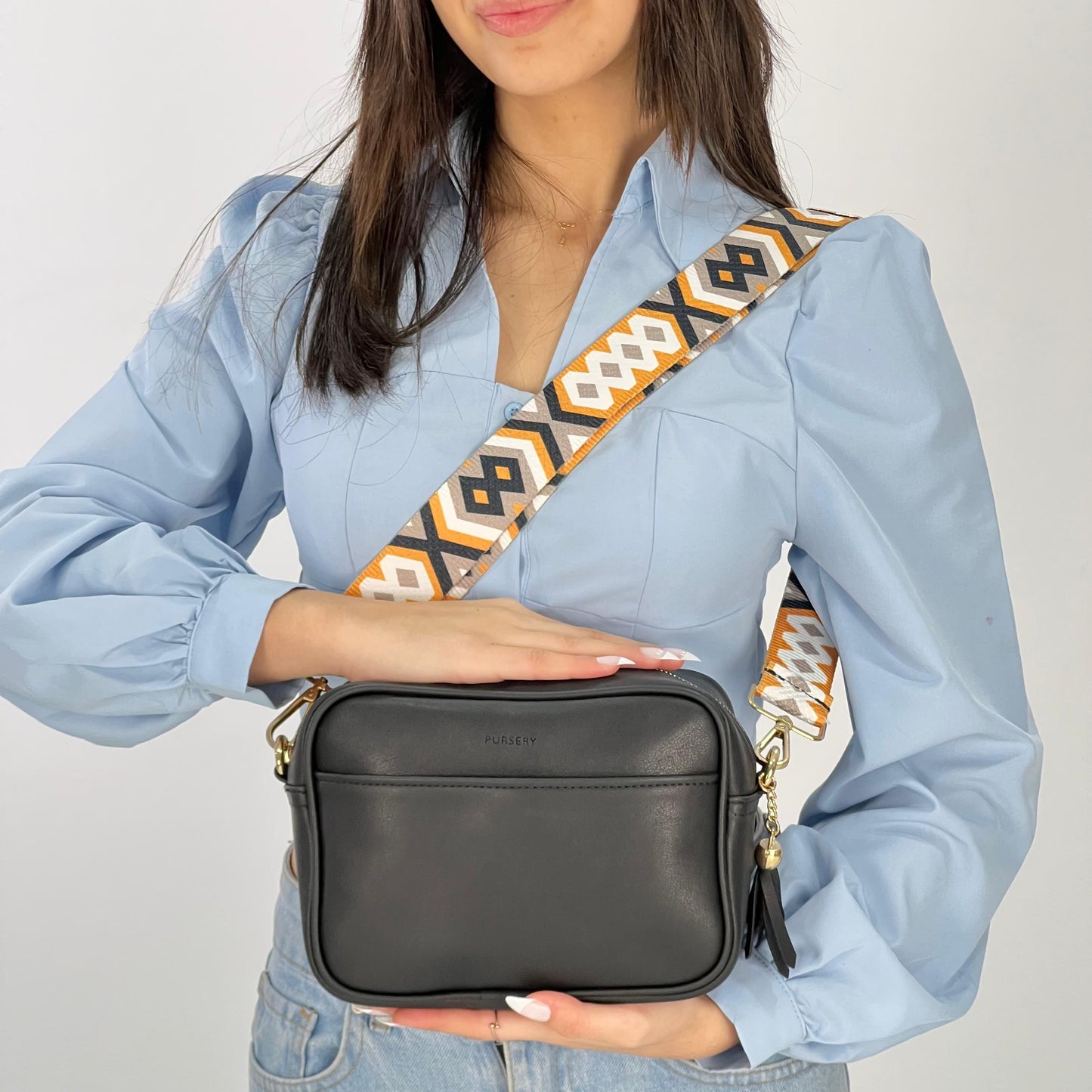 Noir Pouch Cross-Desert Maze