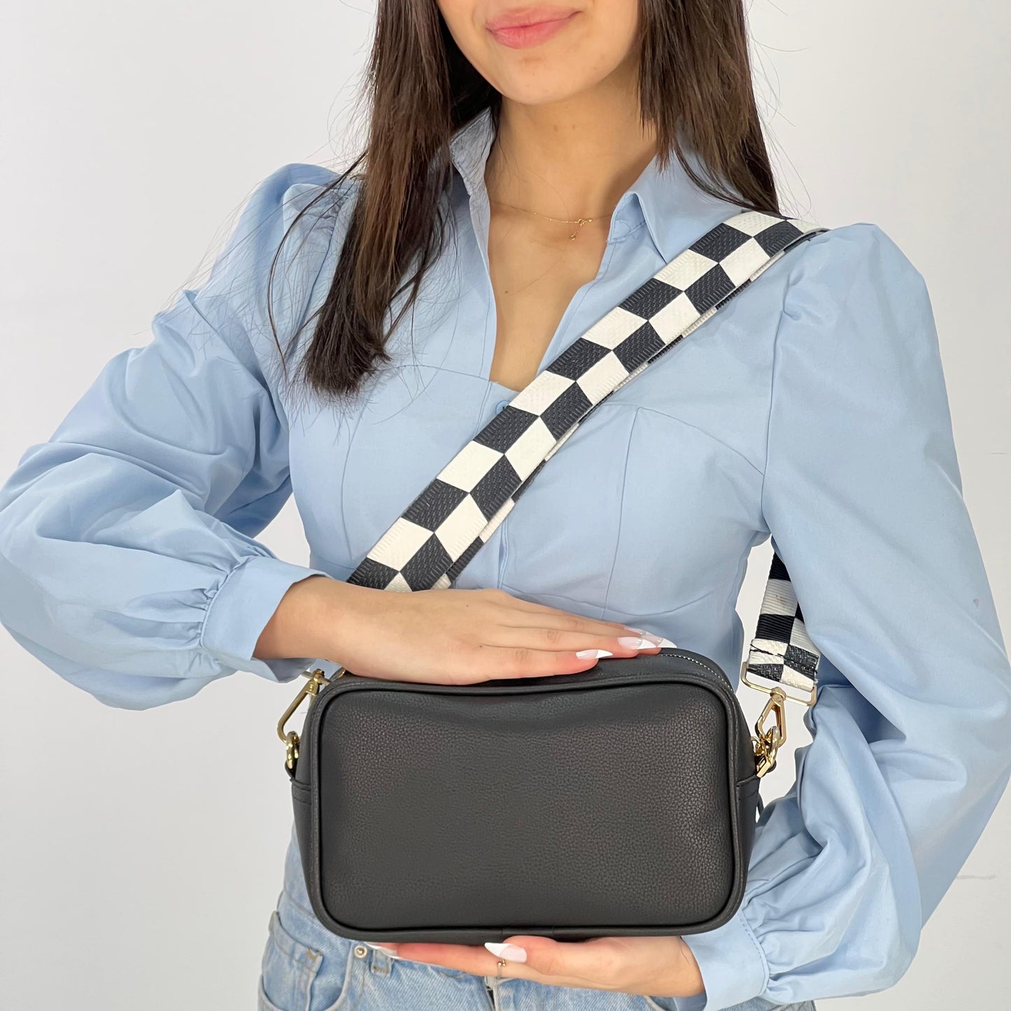 Noir Cross-Checkerboard Chic