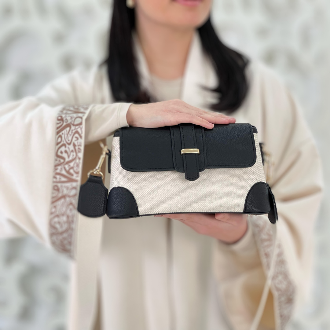 Natural Canvas Black